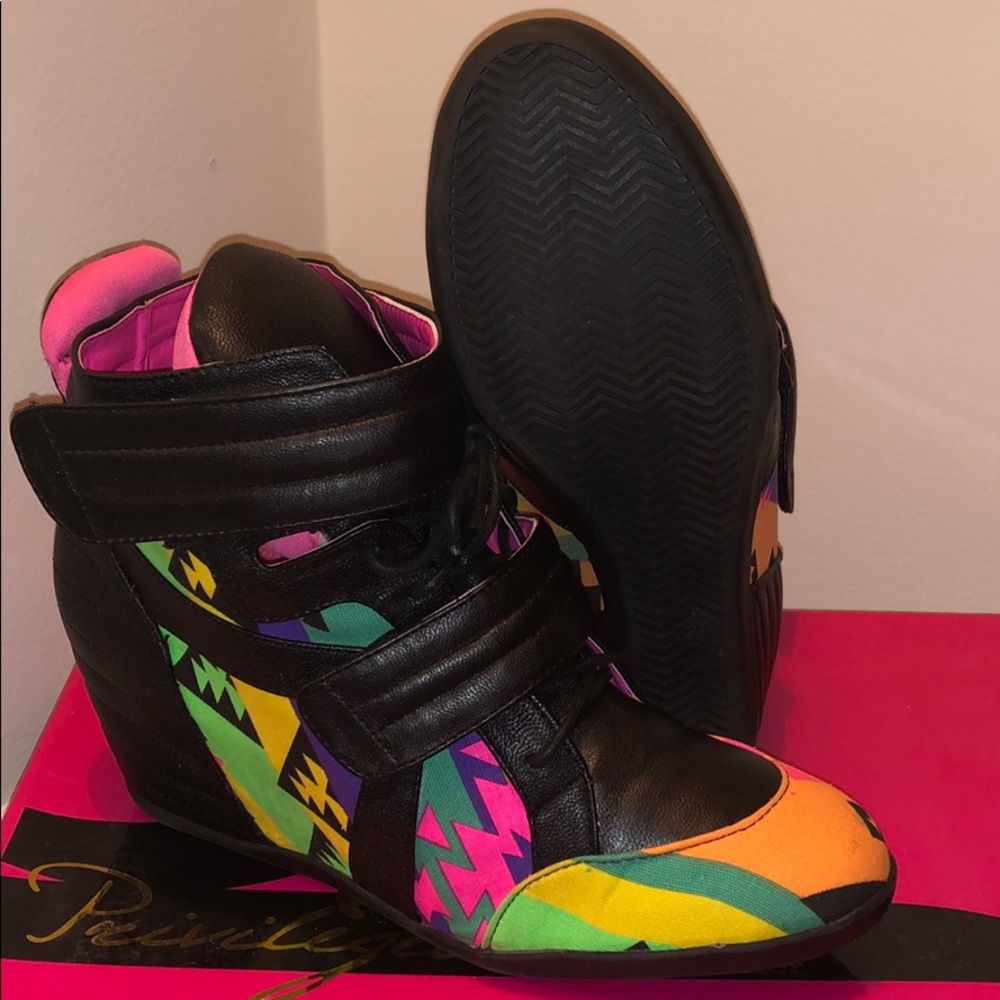 Sneaker Wedges